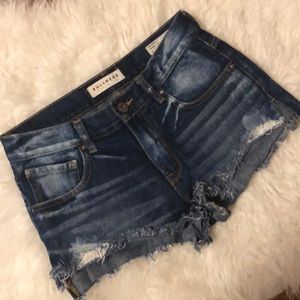 PacSun Bullhead high waisted denim shorts!